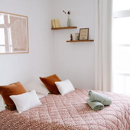 Aloyse, Vue Lejlighed